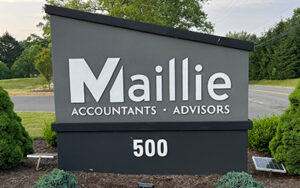 Outdoor signs image